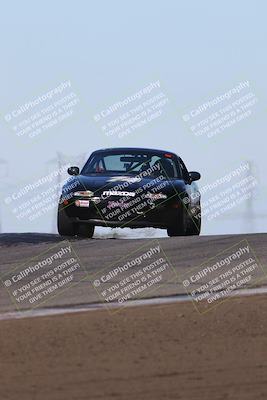 media/Oct-26-2025-CalClub SCCA (Sun) [[8ce1e69566]]/Group 5/Grapevine/